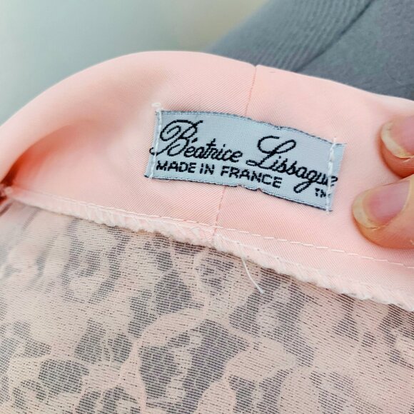 Vintage 90s Pink Lace Made in France Bolero Jacket Size Medium - Picture 10 of 10